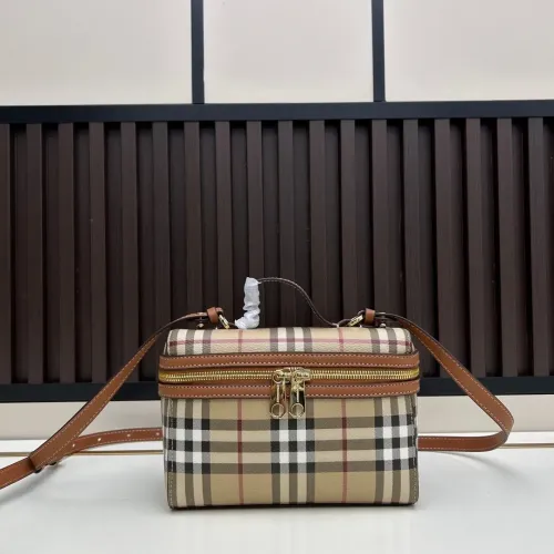 Burberry AAA Quality Messenger Bags For Women #1403906 $98.00 USD, Wholesale Replica Burberry AAA Quality Messenger Bags