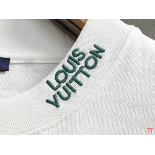 Replica Louis Vuitton LV T-Shirts Short Sleeved For Unisex #1404286 $42.00 USD for Wholesale