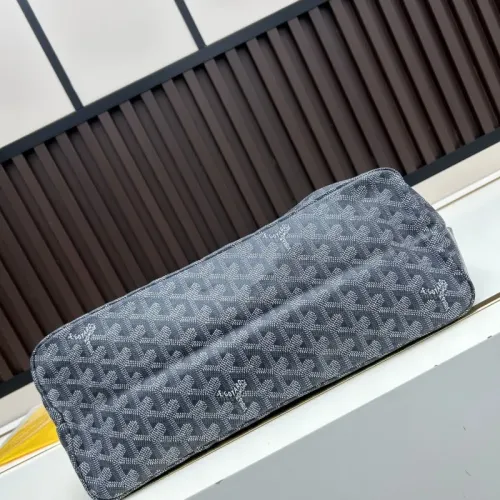 Replica Goyard AAA Quality Shoulder Bags For Women #1404532 $135.00 USD for Wholesale