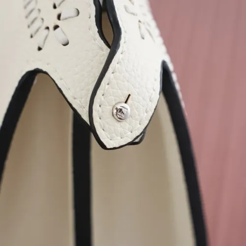 Replica Fendi AAA Quality Messenger Bags For Women #1404723 $125.00 USD for Wholesale