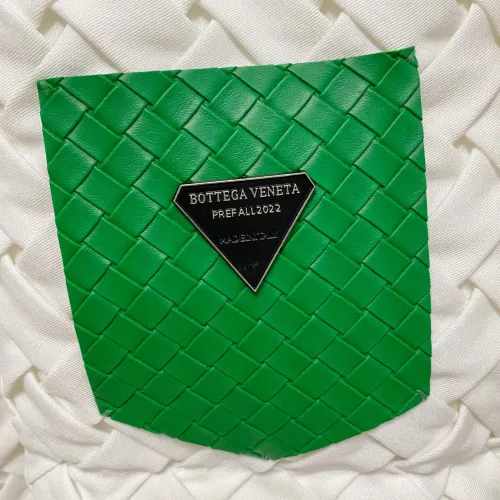 Replica Bottega Veneta BV Down Feather Coat Long Sleeved For Men #1404742 $215.00 USD for Wholesale