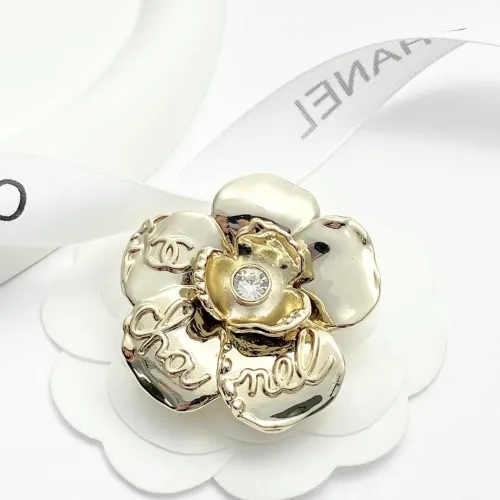 Chanel Brooches For Women #1404872 $38.00 USD, Wholesale Replica Chanel Brooches