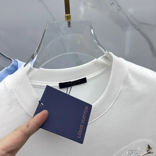 Replica Louis Vuitton LV T-Shirts Short Sleeved For Unisex #1405134 $64.00 USD for Wholesale