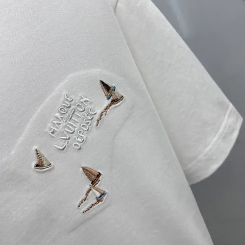 Replica Louis Vuitton LV T-Shirts Short Sleeved For Unisex #1405134 $64.00 USD for Wholesale