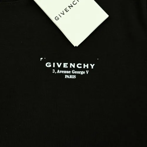 Replica Givenchy T-Shirts Short Sleeved For Men #1405301 $76.00 USD for Wholesale