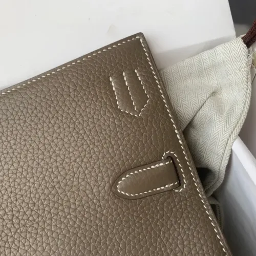 Replica Hermes AAA Quality Messenger Bags For Women #1405367 $115.00 USD for Wholesale