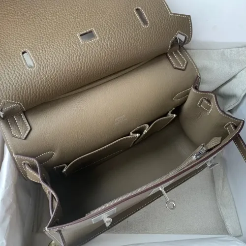 Replica Hermes AAA Quality Messenger Bags For Women #1405367 $115.00 USD for Wholesale