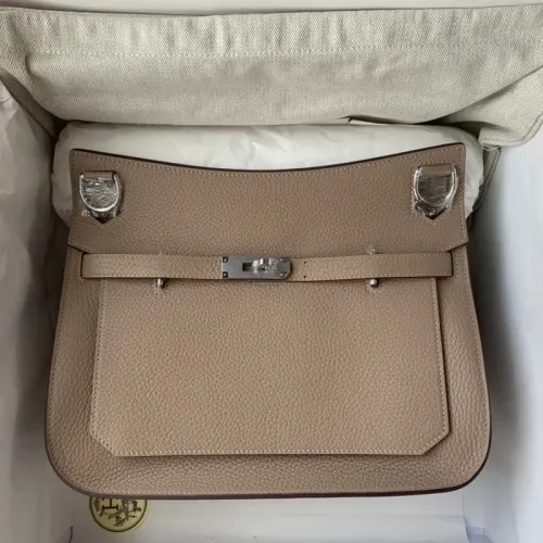 Replica Hermes AAA Quality Messenger Bags For Women #1405368 $115.00 USD for Wholesale