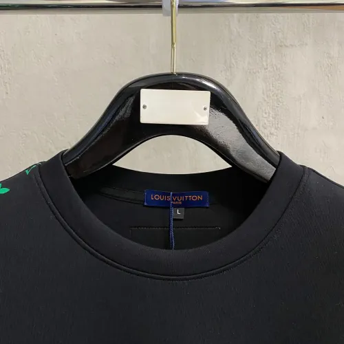 Replica Louis Vuitton LV Hoodies Long Sleeved For Men #1405462 $82.00 USD for Wholesale