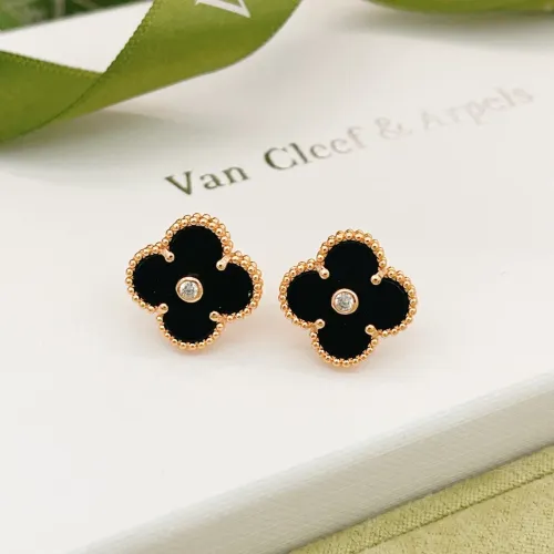 Van Cleef &amp; Arpels Earrings For Women #1406175 $25.00 USD, Wholesale Replica Van Cleef &amp; Arpels Earrings