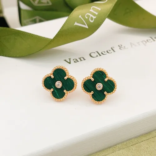 Van Cleef &amp; Arpels Earrings For Women #1406191 $25.00 USD, Wholesale Replica Van Cleef &amp; Arpels Earrings