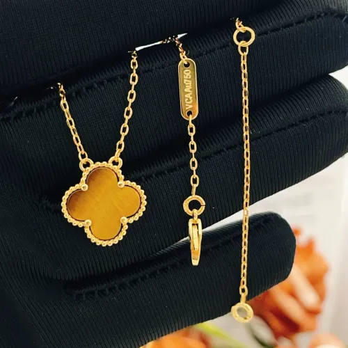 Replica Van Cleef & Arpels Necklaces For Women #1406557 $25.00 USD for Wholesale