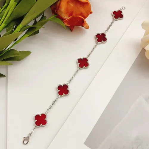 Replica Van Cleef & Arpels Bracelets For Women #1406593 $34.00 USD for Wholesale