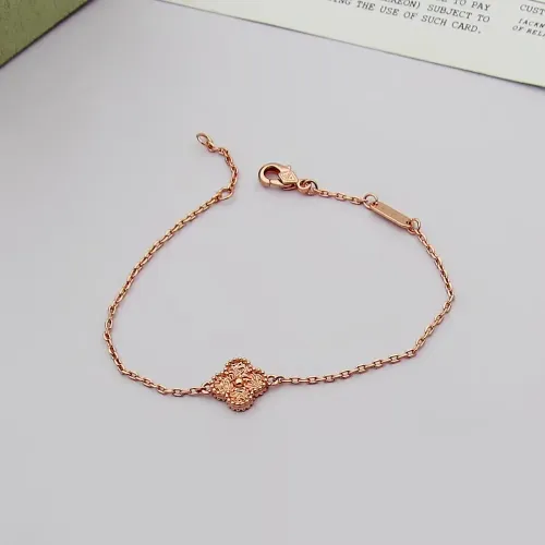 Van Cleef &amp; Arpels Bracelets For Women #1406616 $23.00 USD, Wholesale Replica Van Cleef &amp; Arpels Bracelets