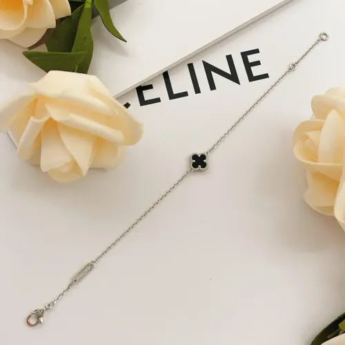 Replica Van Cleef & Arpels Bracelets For Women #1406621 $25.00 USD for Wholesale