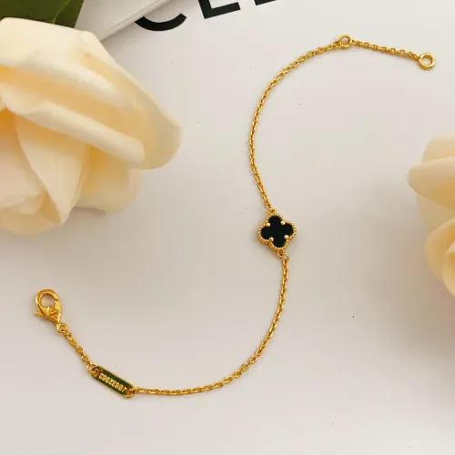 Replica Van Cleef & Arpels Bracelets For Women #1406623 $25.00 USD for Wholesale