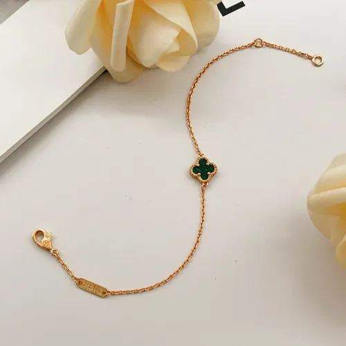 Replica Van Cleef & Arpels Bracelets For Women #1406630 $25.00 USD for Wholesale