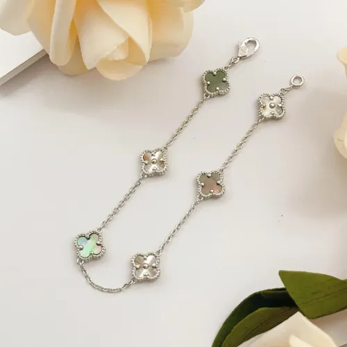 Replica Van Cleef & Arpels Bracelets For Women #1406635 $34.00 USD for Wholesale