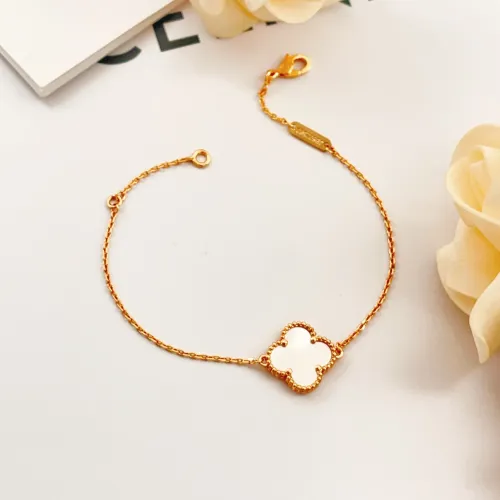 Replica Van Cleef & Arpels Bracelets For Women #1406639 $25.00 USD for Wholesale