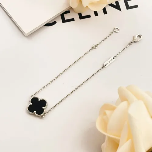 Replica Van Cleef & Arpels Bracelets For Women #1406641 $25.00 USD for Wholesale