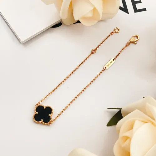 Replica Van Cleef & Arpels Bracelets For Women #1406642 $25.00 USD for Wholesale