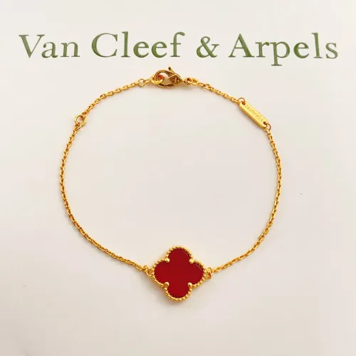 Van Cleef &amp; Arpels Bracelets For Women #1406646 $25.00 USD, Wholesale Replica Van Cleef &amp; Arpels Bracelets