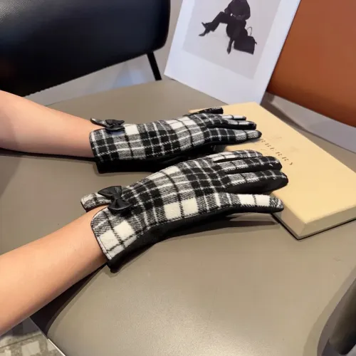 Replica Burberry Gloves #1407559 $38.00 USD for Wholesale