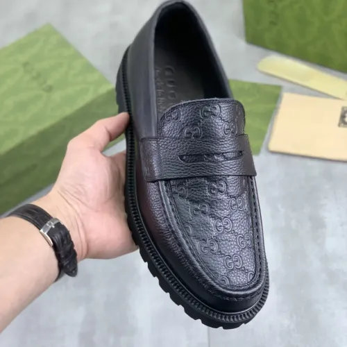 Replica Gucci Oxfords Shoes For Men #1407832 $108.00 USD for Wholesale