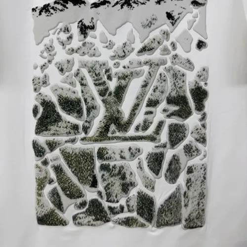 Replica Louis Vuitton LV T-Shirts Short Sleeved For Unisex #1409769 $72.00 USD for Wholesale