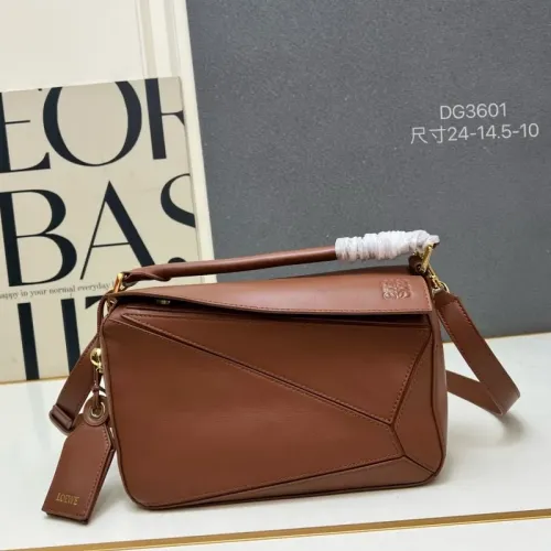 LOEWE AAA Quality Messenger Bags For Women #1411178 $128.00 USD, Wholesale Replica LOEWE AAA Quality Messenger Bags