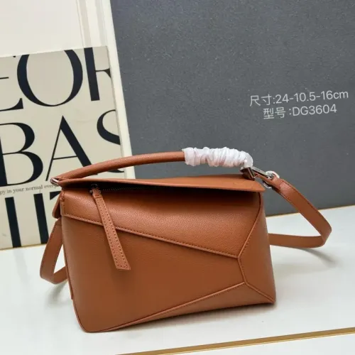 LOEWE AAA Quality Messenger Bags For Women #1411181 $105.00 USD, Wholesale Replica LOEWE AAA Quality Messenger Bags