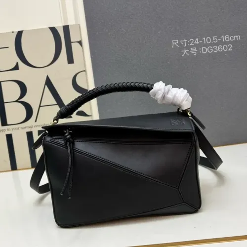 LOEWE AAA Quality Messenger Bags For Women #1411202 $105.00 USD, Wholesale Replica LOEWE AAA Quality Messenger Bags