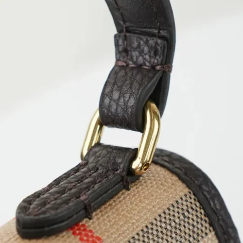 Replica Burberry AAA Quality Messenger Bags For Women #1411393 $96.00 USD for Wholesale