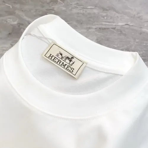 Replica Hermes T-Shirts Short Sleeved For Unisex #1411566 $27.00 USD for Wholesale