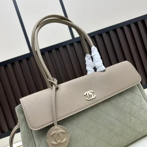 Replica Chanel AAA Quality Handbags For Women #1411687 $108.00 USD for Wholesale