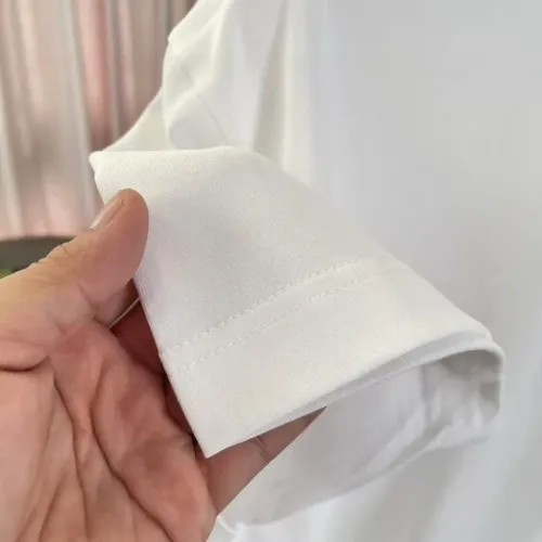 Replica Givenchy T-Shirts Short Sleeved For Unisex #1411697 $42.00 USD for Wholesale