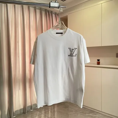 Replica Louis Vuitton LV T-Shirts Short Sleeved For Unisex #1411800 $48.00 USD for Wholesale