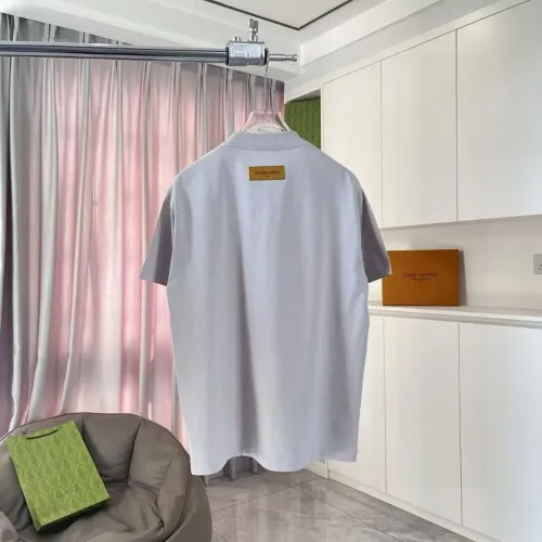 Replica Louis Vuitton LV T-Shirts Short Sleeved For Unisex #1411860 $42.00 USD for Wholesale