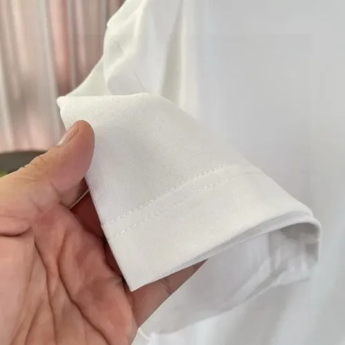 Replica Louis Vuitton LV T-Shirts Short Sleeved For Unisex #1411881 $42.00 USD for Wholesale