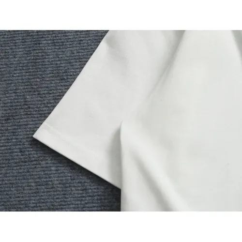 Replica Louis Vuitton LV T-Shirts Short Sleeved For Unisex #1412136 $52.00 USD for Wholesale