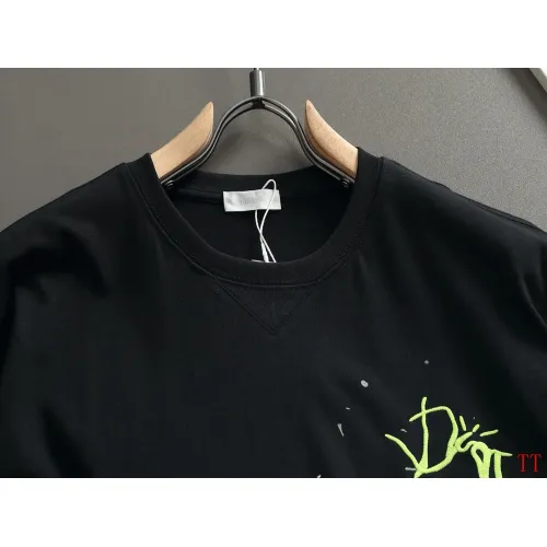 Replica Christian Dior T-Shirts Short Sleeved For Unisex #1412203 $40.00 USD for Wholesale