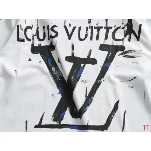 Replica Louis Vuitton LV T-Shirts Short Sleeved For Unisex #1412226 $40.00 USD for Wholesale