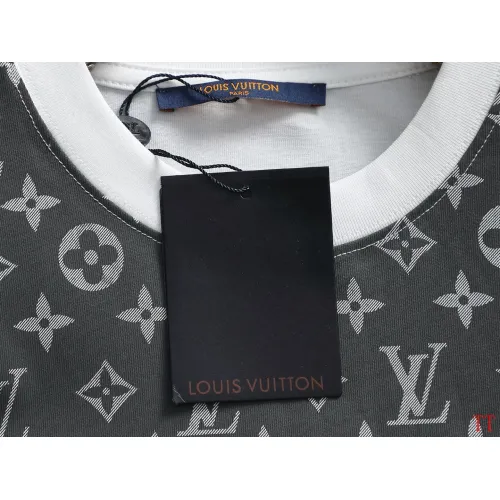 Replica Louis Vuitton LV T-Shirts Short Sleeved For Unisex #1412233 $40.00 USD for Wholesale