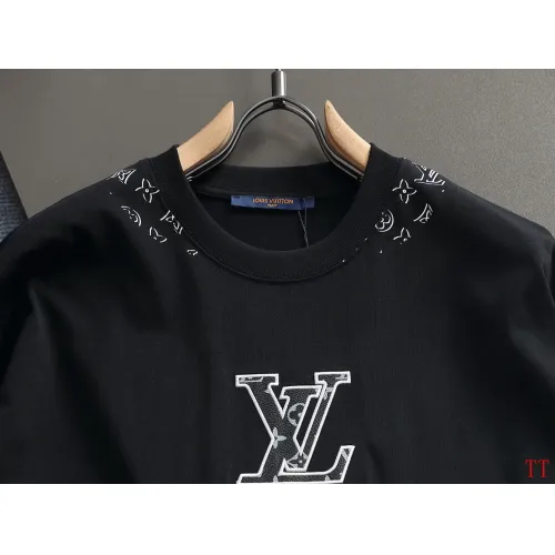 Replica Louis Vuitton LV T-Shirts Short Sleeved For Unisex #1412236 $40.00 USD for Wholesale