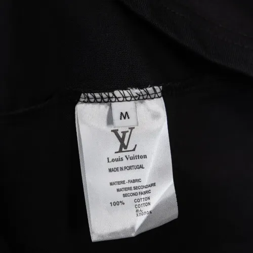 Replica Louis Vuitton LV T-Shirts Short Sleeved For Men #1412294 $36.00 USD for Wholesale