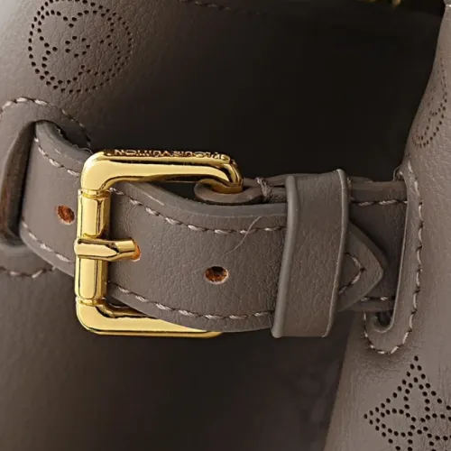 Replica Louis Vuitton AAA Quality Handbags For Women #1412395 $72.00 USD for Wholesale