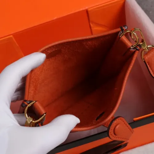 Replica Hermes AAA Quality Messenger Bags For Women #1412639 $105.00 USD for Wholesale