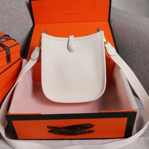 Replica Hermes AAA Quality Messenger Bags For Women #1412652 $105.00 USD for Wholesale