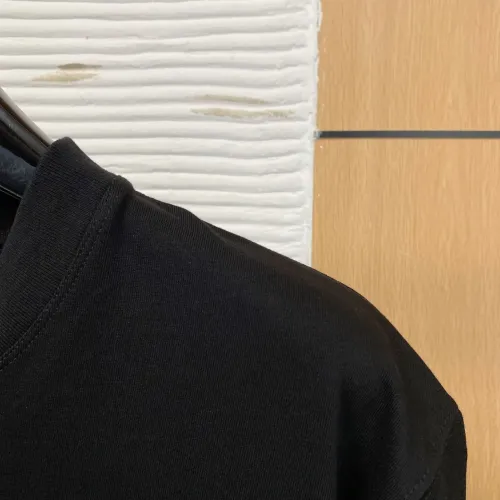 Replica Louis Vuitton LV T-Shirts Short Sleeved For Unisex #1412885 $64.00 USD for Wholesale