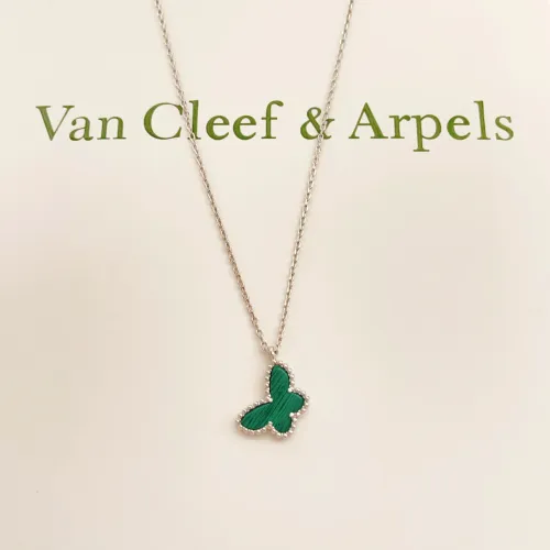 Replica Van Cleef & Arpels Necklaces For Women #1413245 $32.00 USD for Wholesale